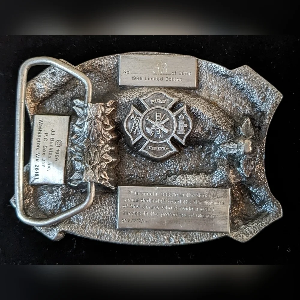 Never worn 1986 New Jersey fire fighters commemorative belt buckle, T3MISB2B